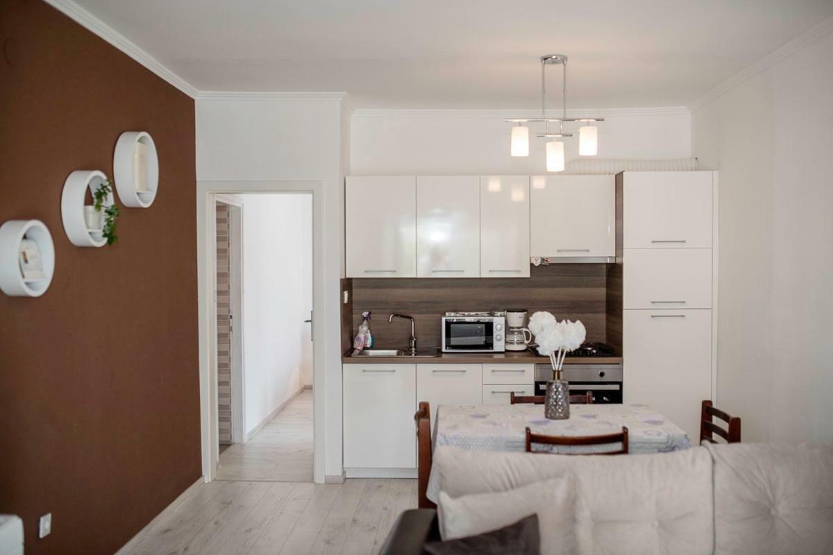 Banjol Apartman Jasmina מראה חיצוני תמונה