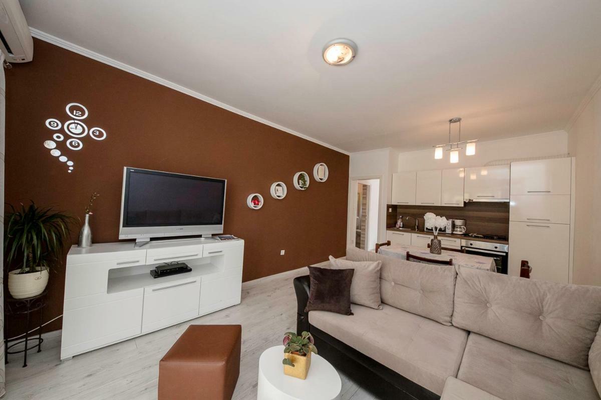 Banjol Apartman Jasmina מראה חיצוני תמונה