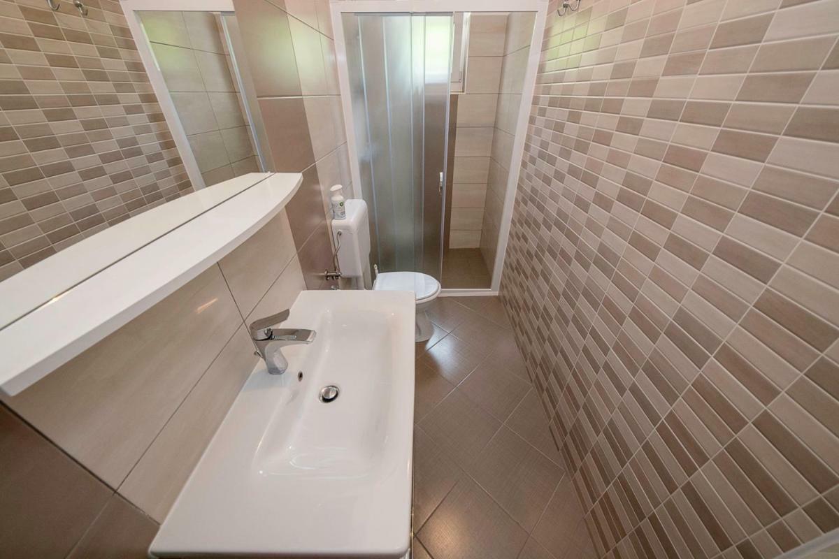 Banjol Apartman Jasmina מראה חיצוני תמונה