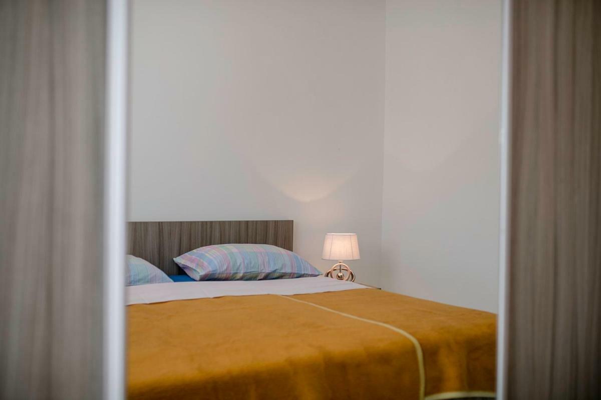 Banjol Apartman Jasmina מראה חיצוני תמונה