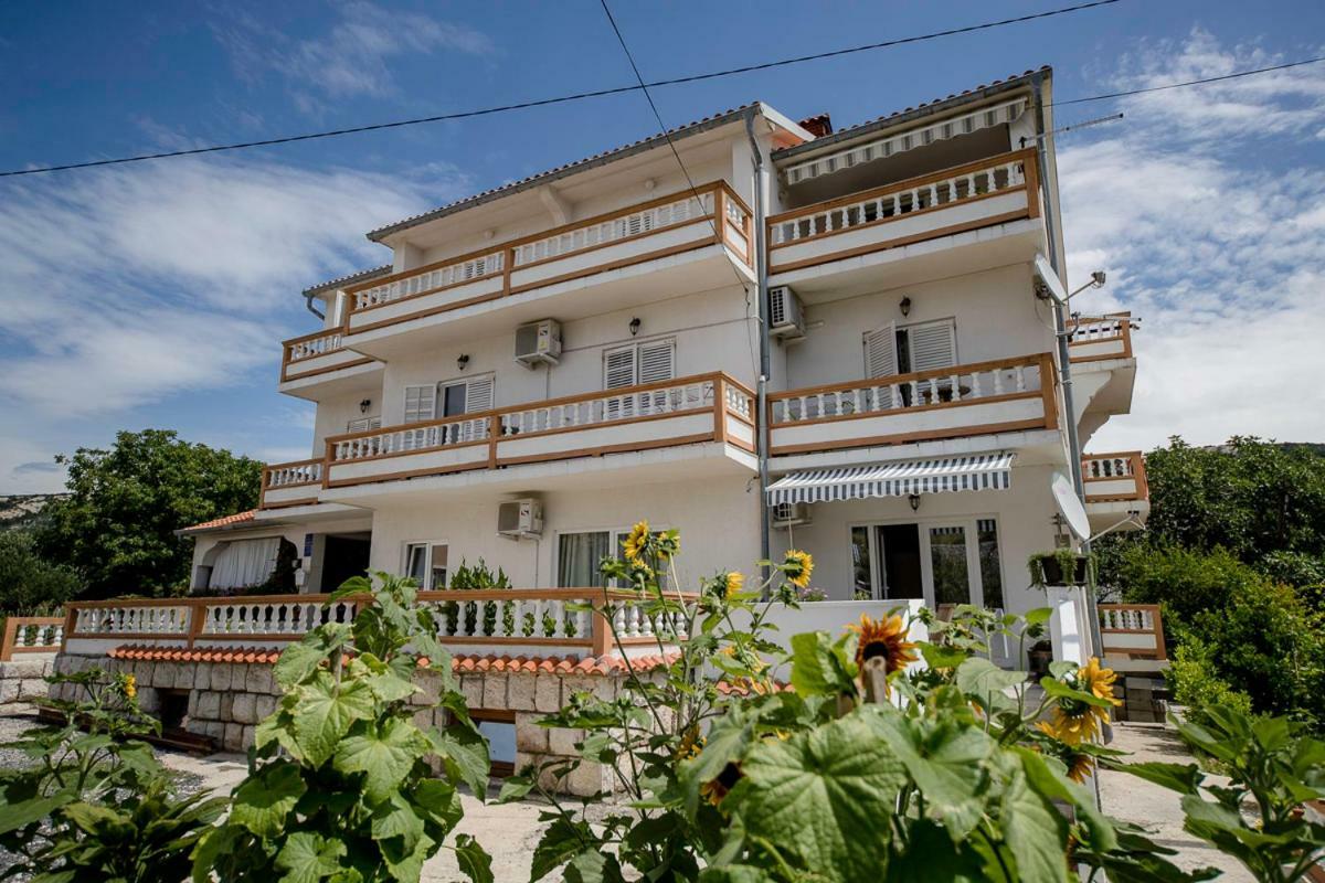 Banjol Apartman Jasmina מראה חיצוני תמונה