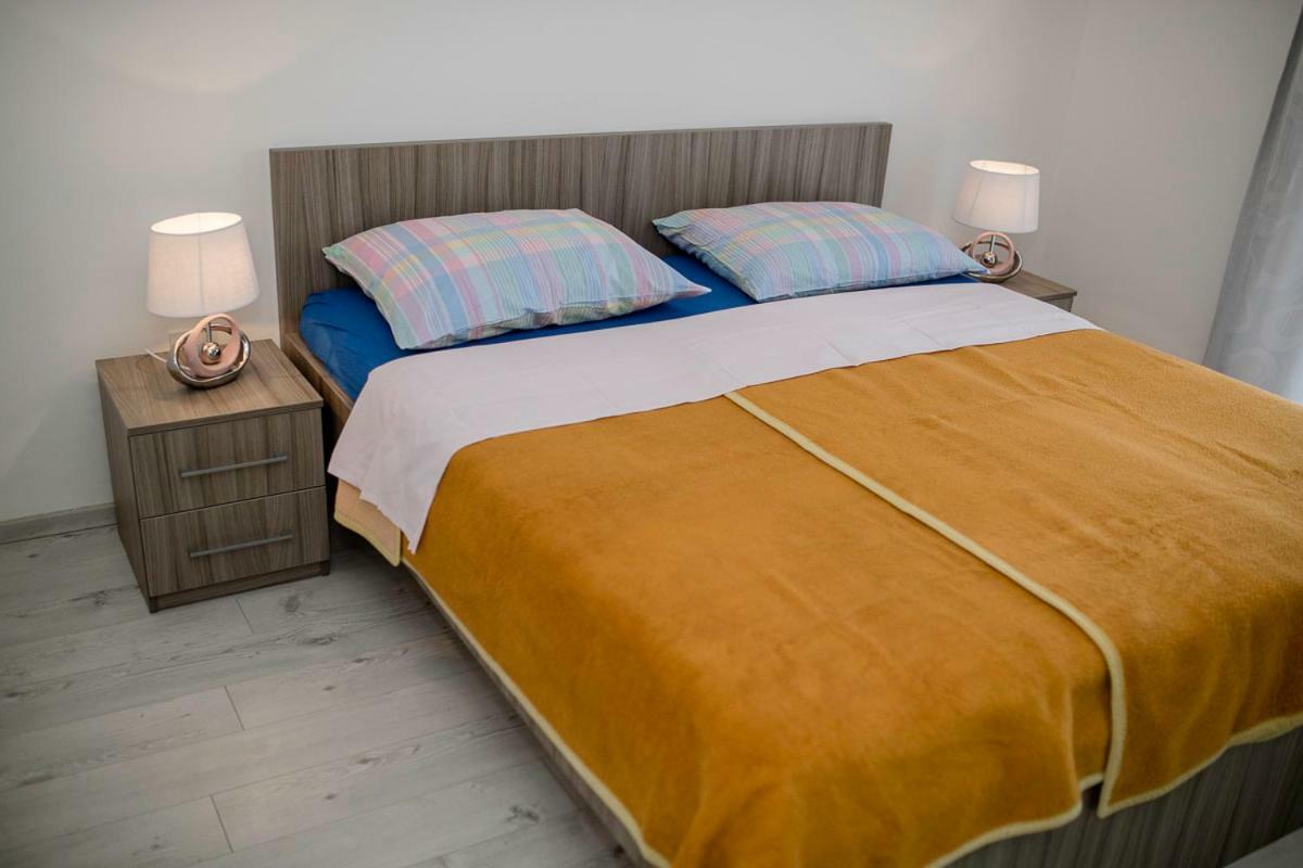 Banjol Apartman Jasmina מראה חיצוני תמונה
